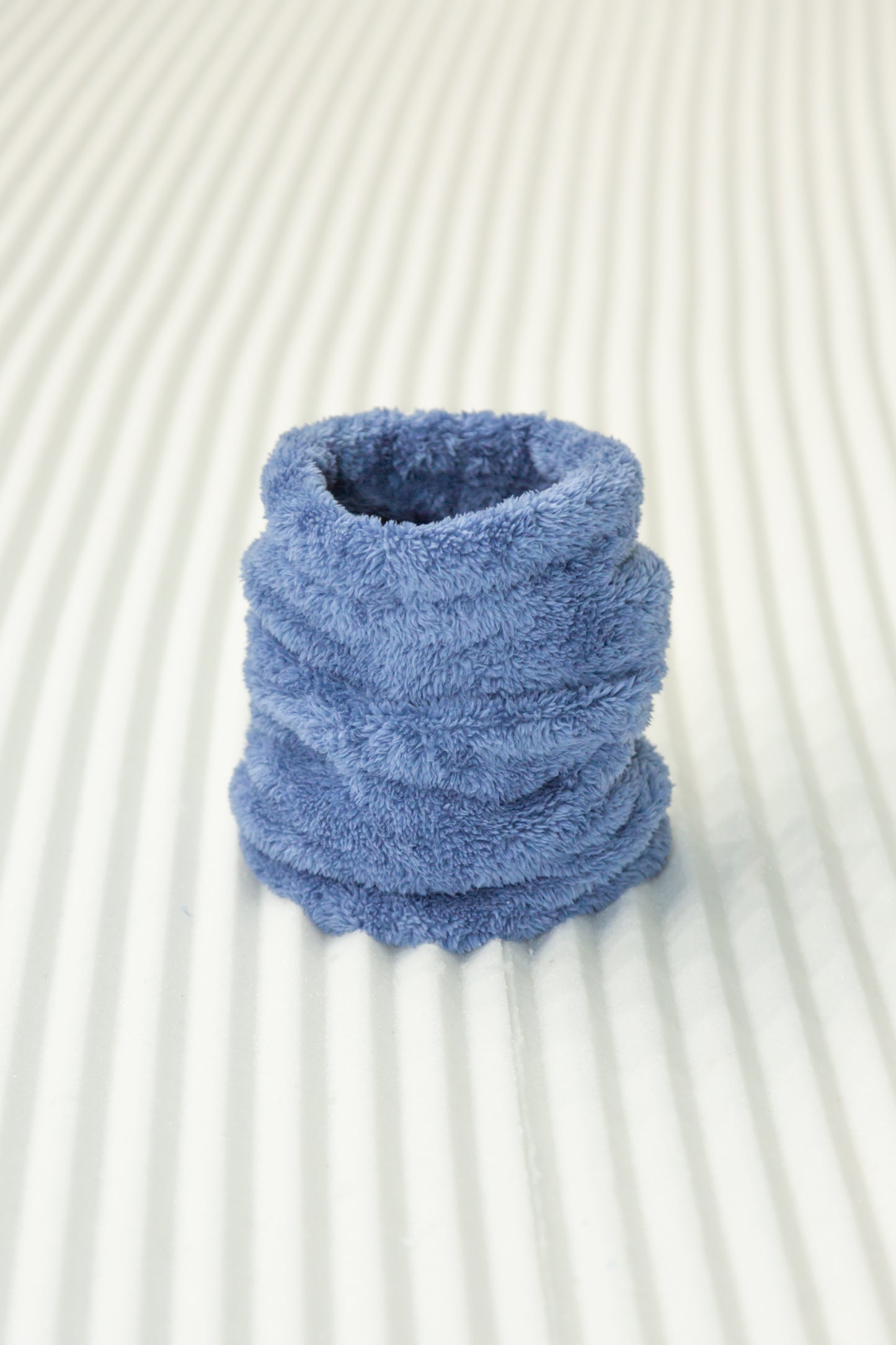 Fluffy Snood – SAMPLE SALE