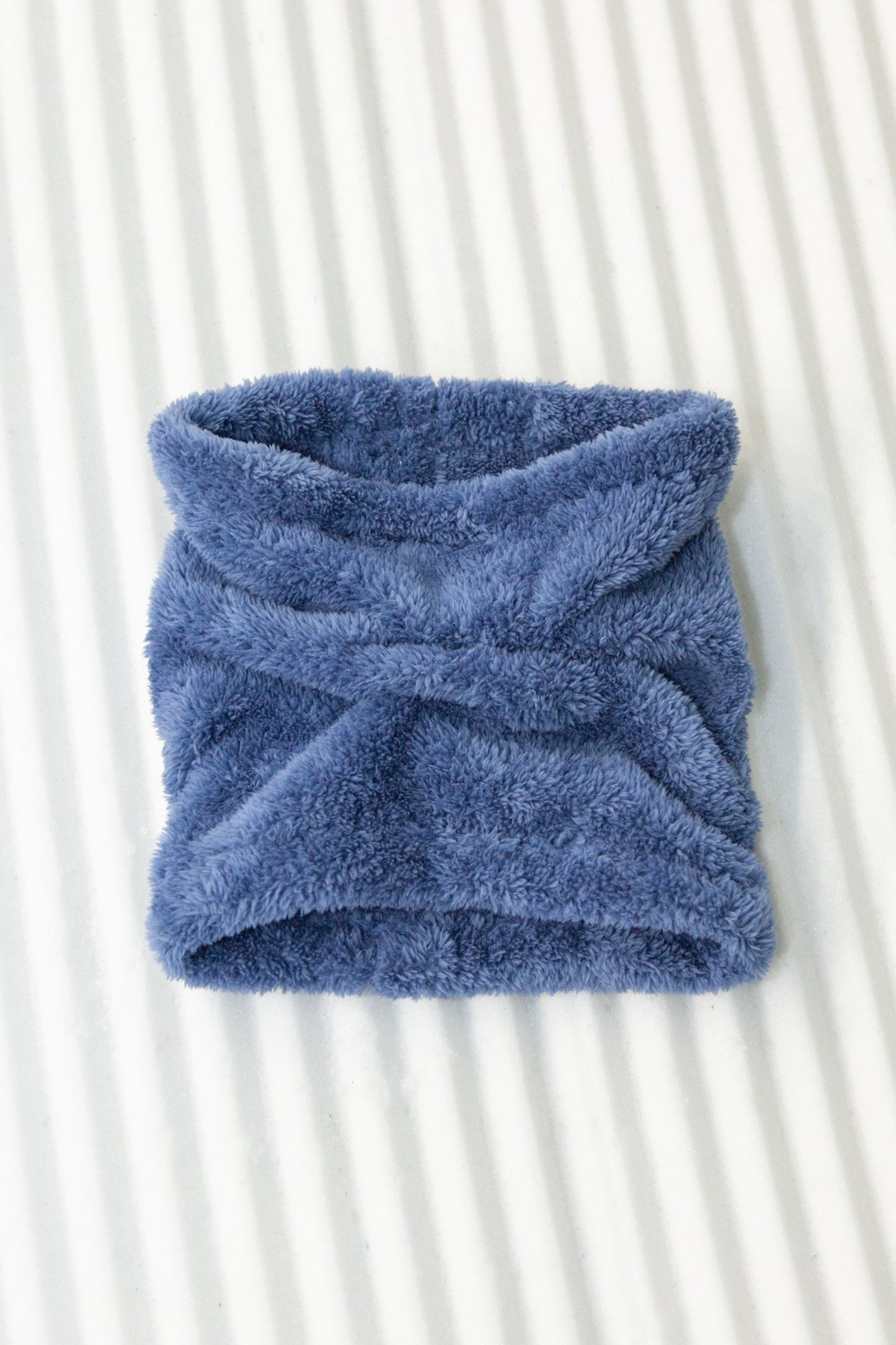 Fluffy Snood – SAMPLE SALE